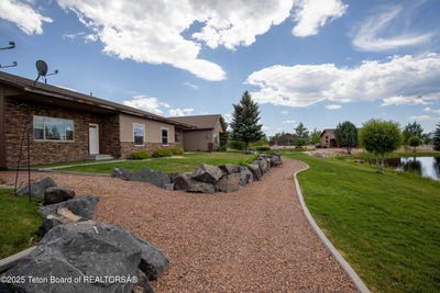 /international/us/317-cedar-springs-drive-thayne-wy-110100560523/