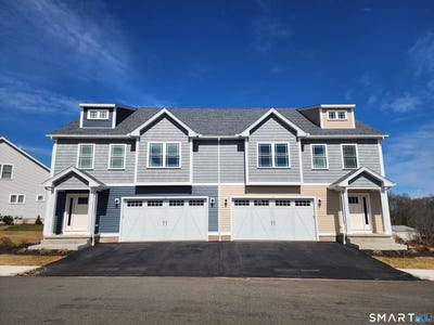 /international/us/100-mulholland-way-north-haven-ct-110106532112/