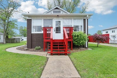 /international/us/212-north-street-brighton-il-110099156777/