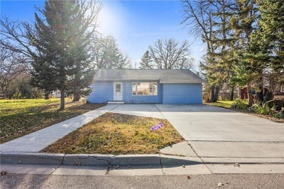 /international/us/227-1st-street-nw-elbow-lake-mn-110103657743/