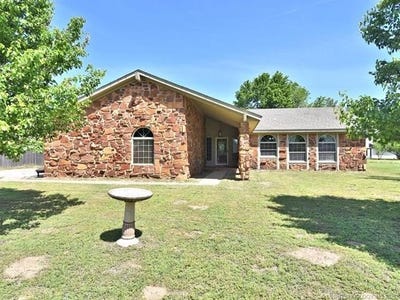 /international/us/21911-w-12th-street-sand-springs-ok-110107435603/