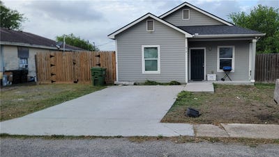 /international/us/414-3rd-street-taft-tx-110107351537/