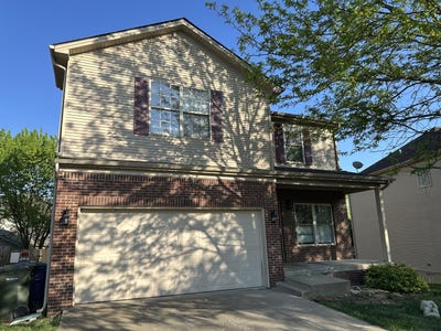 /international/us/3933-pine-ridge-way-lexington-ky-110107800096/