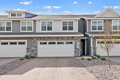 /international/us/13840-kaylemore-trail-rosemount-mn-110107880102/