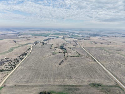 /international/us/00000-194th-st-luray-ks-110107153144/