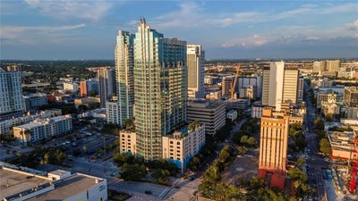 /international/us/777-n-ashley-drive-tampa-fl-110108019827/
