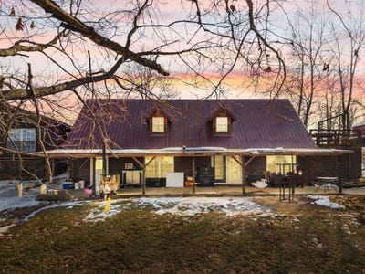 /international/us/2138-mudsock-road-hillsboro-ky-110105802063/