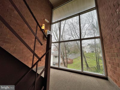 /international/us/7516-hawthorne-street-landover-md-110105357580/