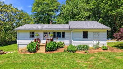 /international/us/1321-boxwood-farm-road-amherst-va-110108662327/