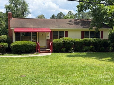 /international/us/660-friendly-way-swainsboro-ga-110108578364/