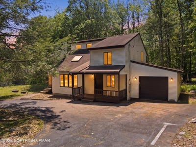 /international/us/107-morris-place-bushkill-pa-110108196057/