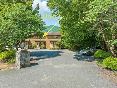 /international/us/151-country-club-drive-3-whittier-nc-110100812224/