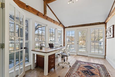 /international/us/497-sherburne-road-portsmouth-nh-110098013244/?lang=en