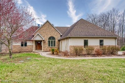 /international/us/6400-sober-road-conway-twp-mi-110106987210/