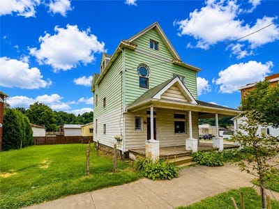 /international/us/246-main-st-leechburg-boro-pa-110119514355/