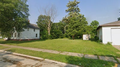 /international/us/455-n-indiana-avenue-kankakee-il-110108192992/