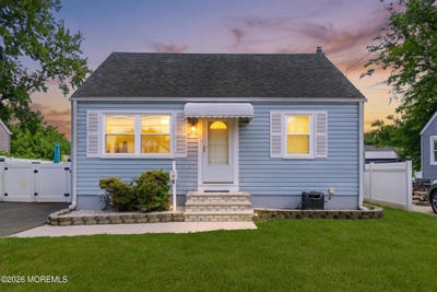 /international/us/14-vaughn-avenue-spotswood-nj-110108854432/