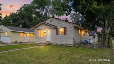 /international/us/3392-flamingo-avenue-sw-wyoming-mi-110120105958/