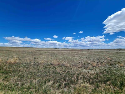 /international/us/tract-3-road-143-hillsdale-wy-110105043925/