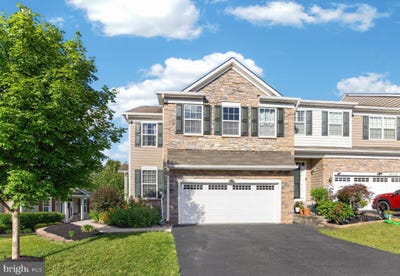 /international/us/271-fairfield-circle-w-royersford-pa-110108852071/