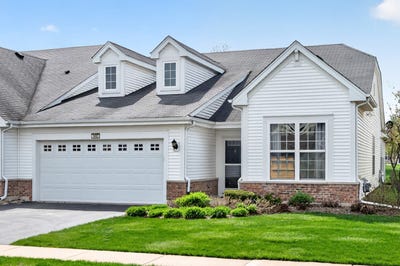 /international/us/1682-francis-drive-pingree-grove-il-110108361254/
