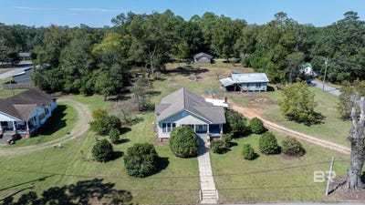 /international/us/307-salter-street-evergreen-al-110103142006/