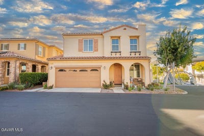 /international/us/27117-eden-court-santa-clarita-ca-110105194429/