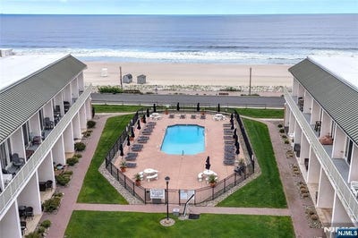 /international/us/448-ocean-avenue-long-branch-nj-110108169441/