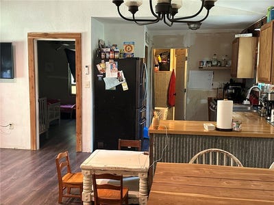 /international/us/224-madison-5145-road-elkins-ar-110110030557/