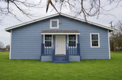 /international/us/309-e-pine-street-jacksboro-tx-110106349975/