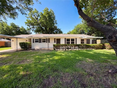 /international/us/402-childers-avenue-benbrook-tx-110108783505/