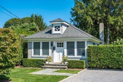 /international/us/10-henry-street-southampton-ny-110105018434/