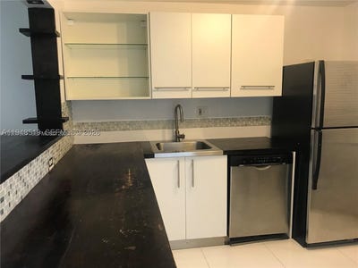 /international/us/8040-colony-cir-n-tamarac-fl-110104956042/