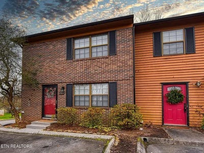 /international/us/1221-crest-brook-drive-knoxville-tn-110108334299/