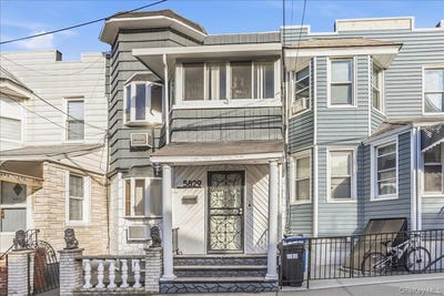 /international/us/58-29-60th-lane-maspeth-ny-110105219840/