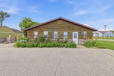 /international/us/525-s-fairfield-avenue-juneau-wi-110120128371/