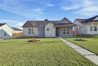 /international/us/1206-gannon-lane-desoto-tx-110119946640/