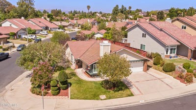 /international/us/13617-gunsmoke-road-moorpark-ca-110108586995/