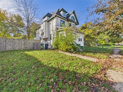 /international/us/143-okell-street-buffalo-ny-110120771725/