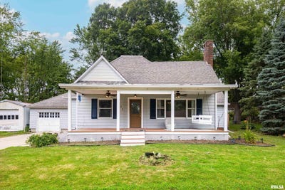 /international/us/805-w-3rd-street-delavan-il-110100881120/