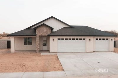 /international/us/3961-w-highline-st-thatcher-az-110100922925/