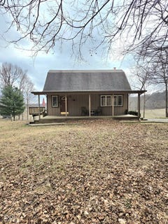 /international/us/8410-s-county-road-450-w-reelsville-in-110106309999/