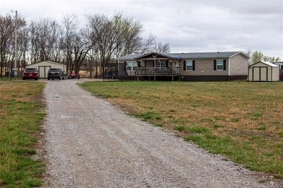 /international/us/17810-harreld-road-beggs-ok-110106339011/