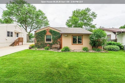 /international/us/2215-s-clinton-st-sioux-city-ia-110108629961/