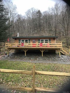 /international/us/989-chiloway-road-roscoe-ny-110106932036/