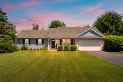/international/us/8146-n-27th-street-richland-mi-110108783581/