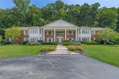 /international/us/1987-w-alex-bell-road-washington-twp-oh-110108906062/