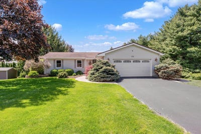 /international/us/532-oak-street-andover-il-110108174544/