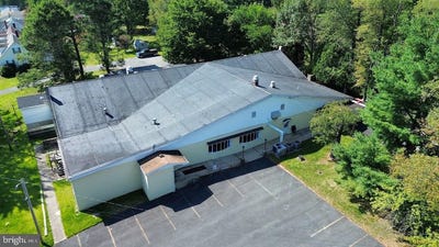 /international/us/145-chamberlaine-avenue-pottsville-pa-110110404089/