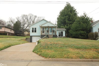 /international/us/615-w-grant-street-clarinda-ia-110106953973/